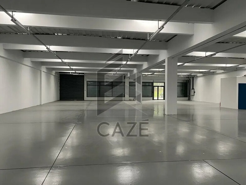 Local d’activités dans Artigues-près-Bordeaux à louer - Photo intérieure – Image 2 sur 5