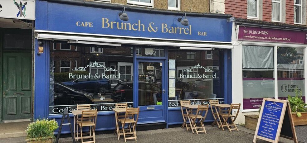 302 Cheriton Rd, Folkestone à louer - Photo de l’immeuble – Image 3 sur 8