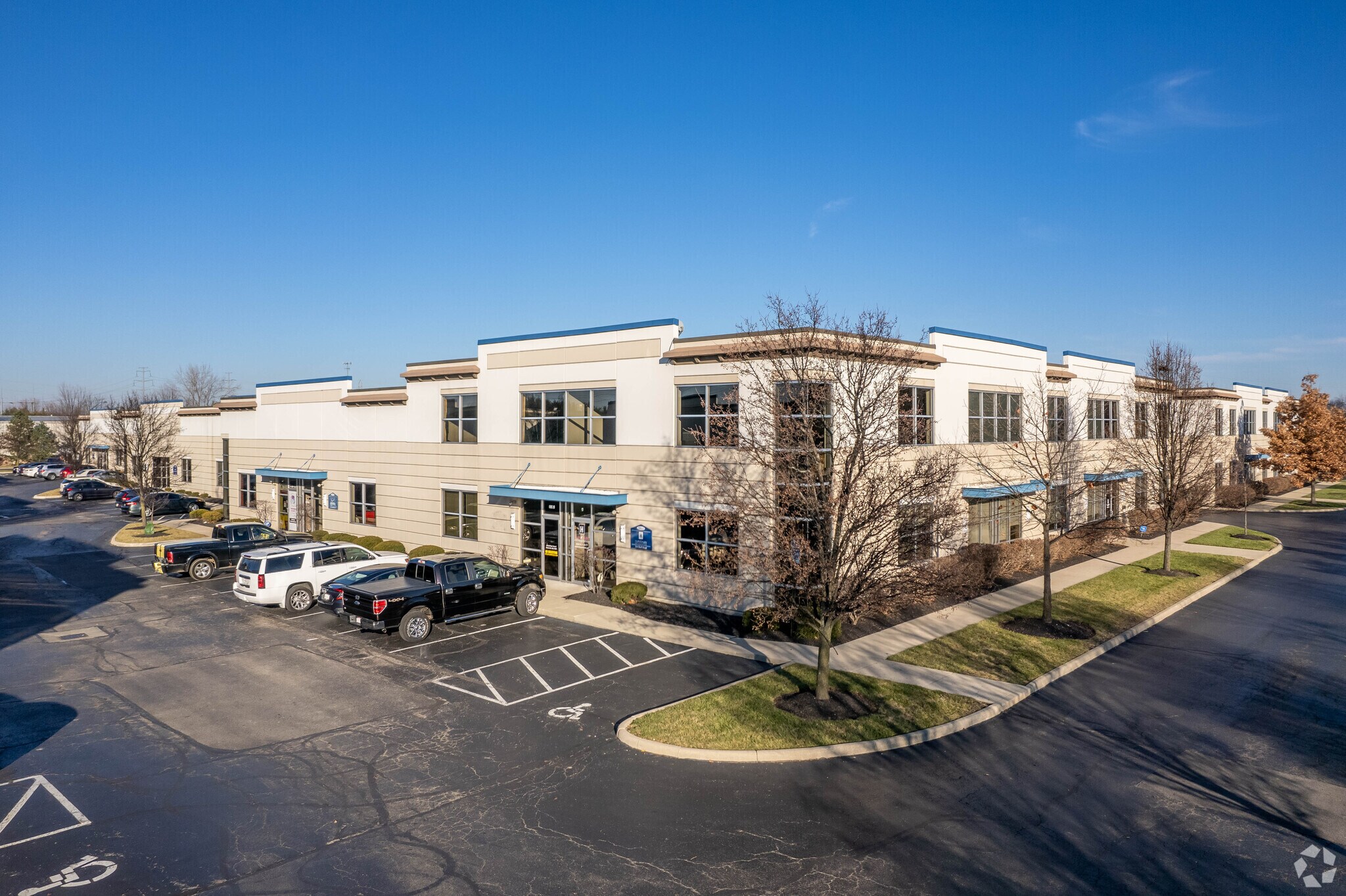 214 Hoff Rd, Westerville, OH à louer Photo principale– Image 1 sur 18