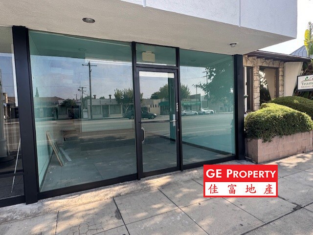 901-915 E Las Tunas Dr, San Gabriel, CA à louer - Photo de l’immeuble – Image 2 sur 10