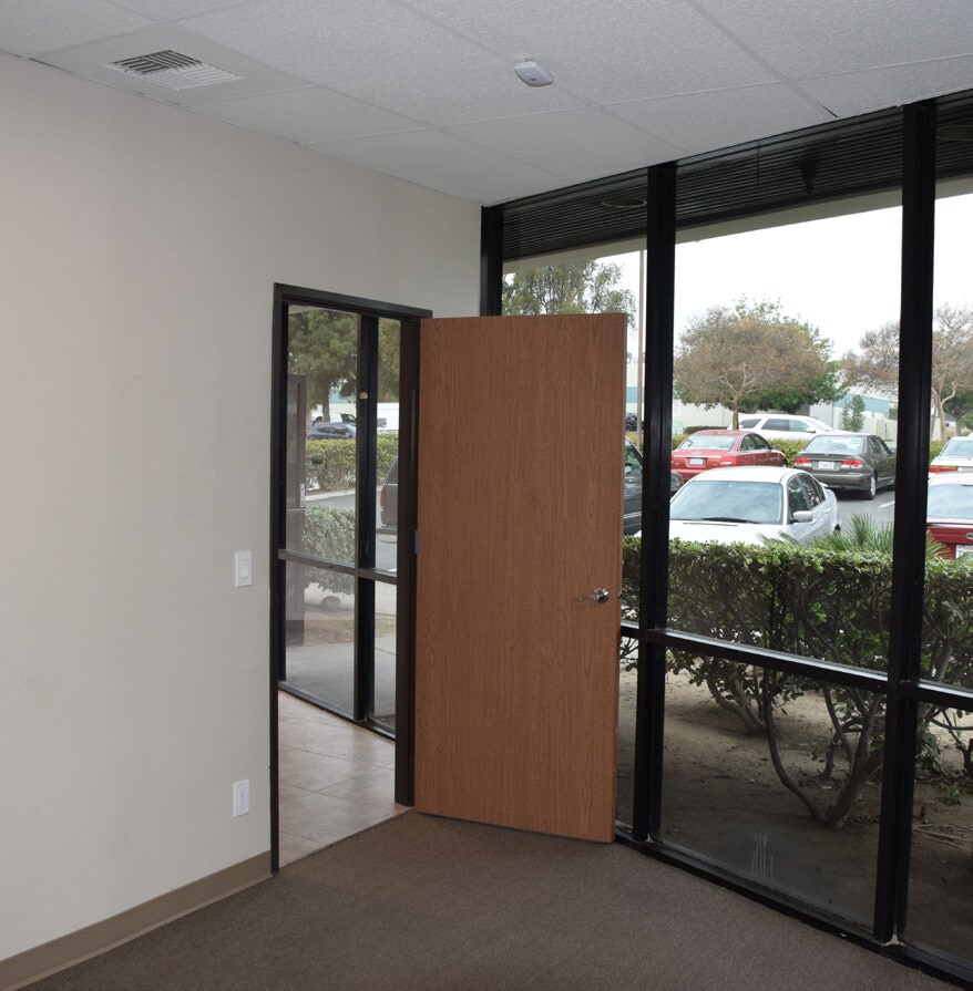 12350 Doherty St, Riverside, CA à louer Photo intérieure– Image 1 sur 7