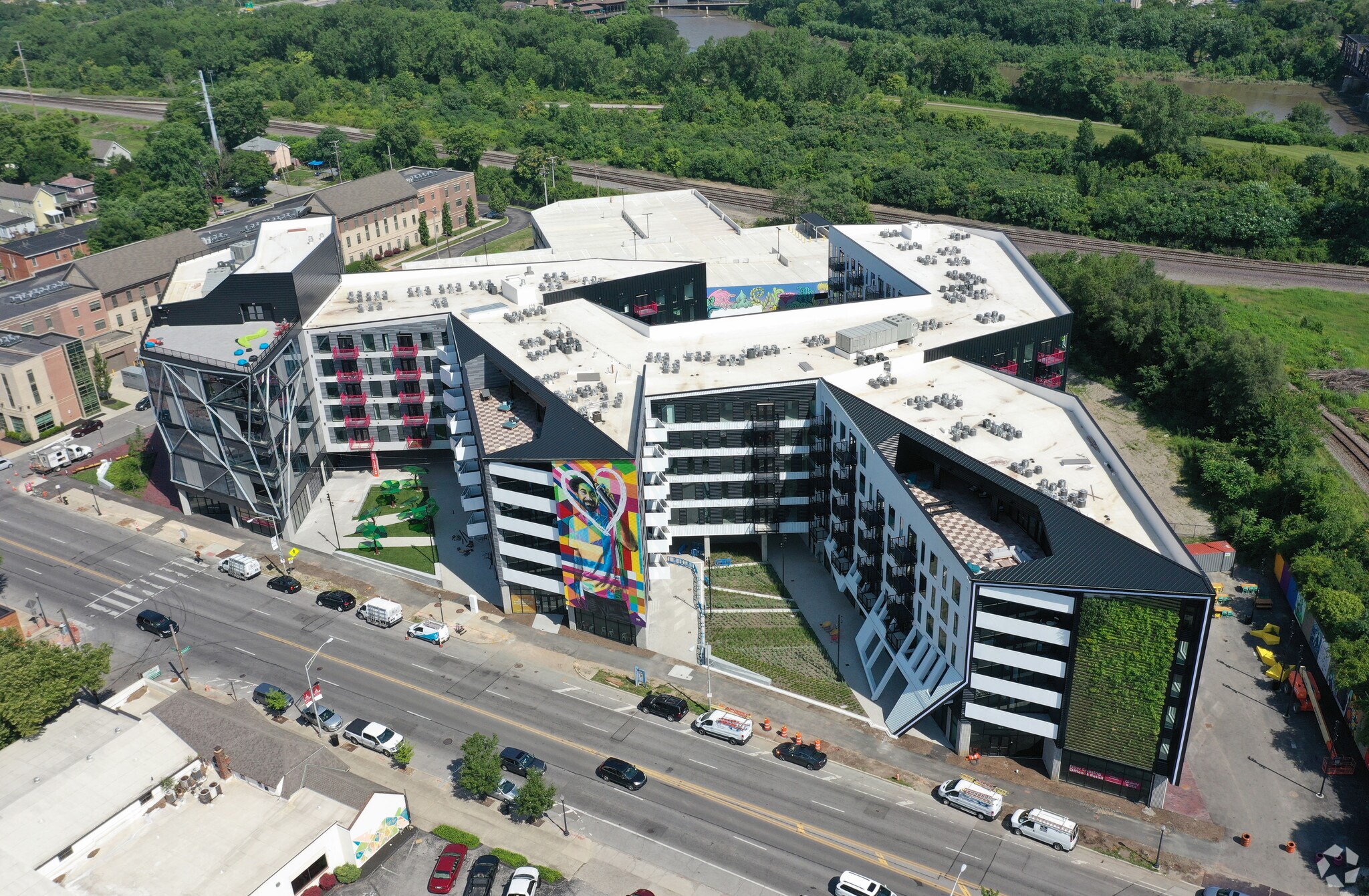 440-500 W Broad St, Columbus, OH à louer Photo de l’immeuble– Image 1 sur 8