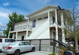 Plus de détails pour 20 E Spring St, Fayetteville, AR - Bureau à vendre
