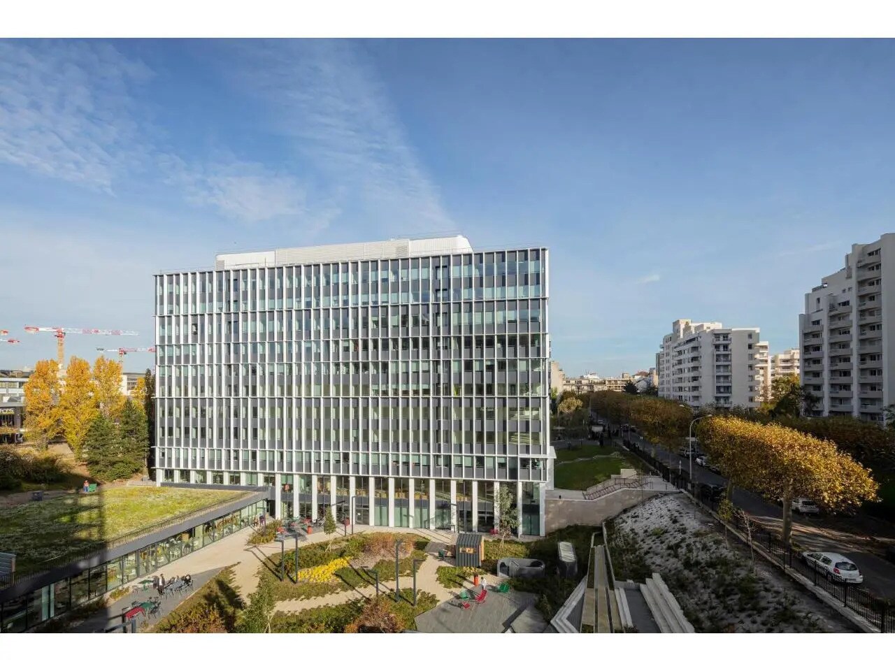 11 Avenue Dubonnet, Courbevoie à louer Photo de l’immeuble– Image 1 sur 18