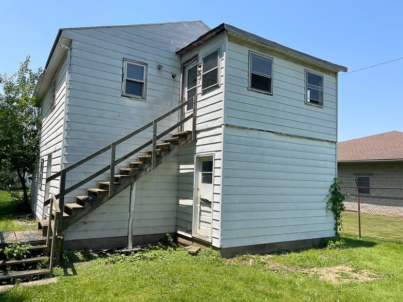 2258 Allen Ave SE, Canton, OH à vendre - Photo de l’immeuble – Image 2 sur 9