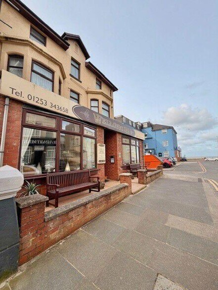 1 Wellington Rd, Blackpool à vendre - Photo de l’immeuble – Image 2 sur 27