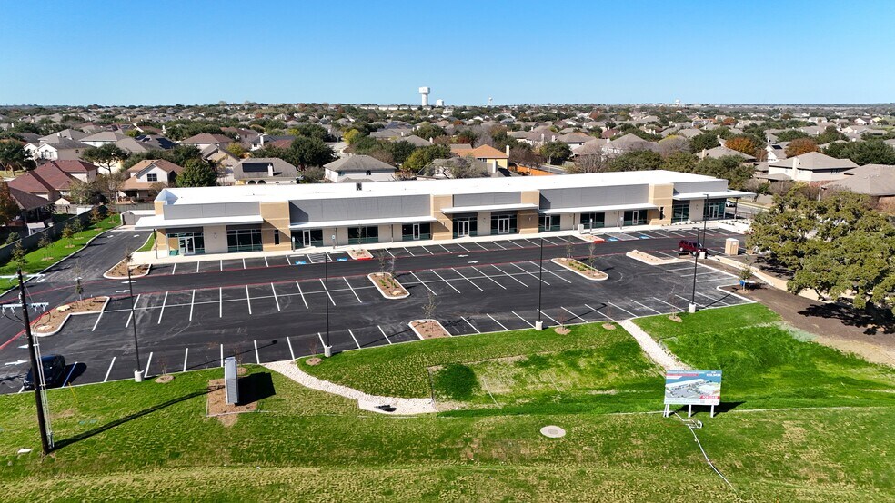 18 Borgfeld Rd, Cibolo, TX à louer - Photo de l’immeuble – Image 2 sur 10