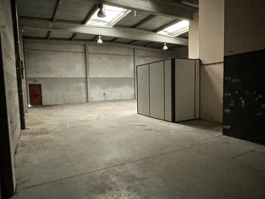 Bureau dans Lesquin à louer Photo intérieure– Image 1 sur 8