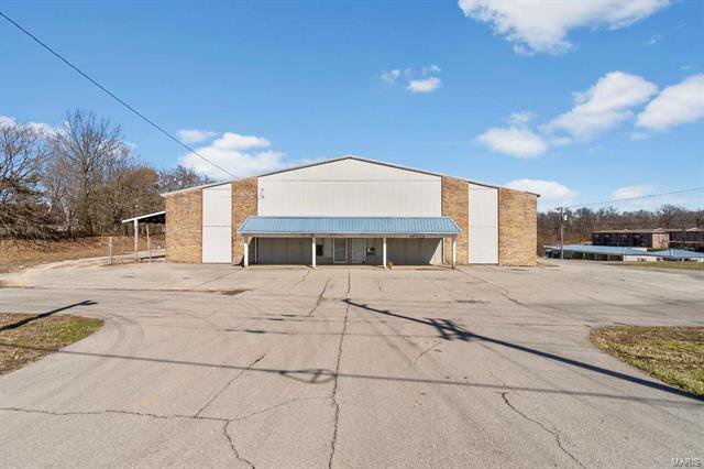 1320 Old Cape Rd, Jackson, MO à louer Photo principale– Image 1 sur 4