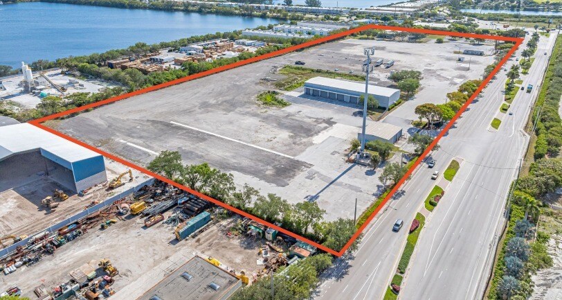 2501 Wiles Rd, Pompano Beach, FL à louer Photo principale– Image 1 sur 5