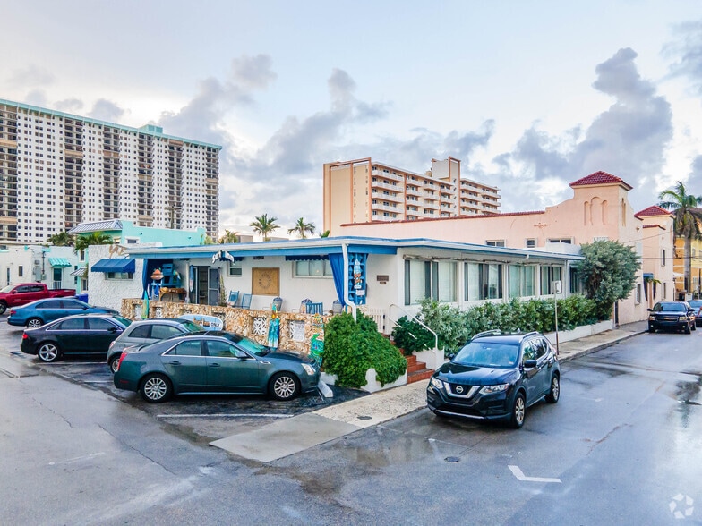308 Monroe St, Hollywood, FL à vendre - Photo principale – Image 1 sur 19