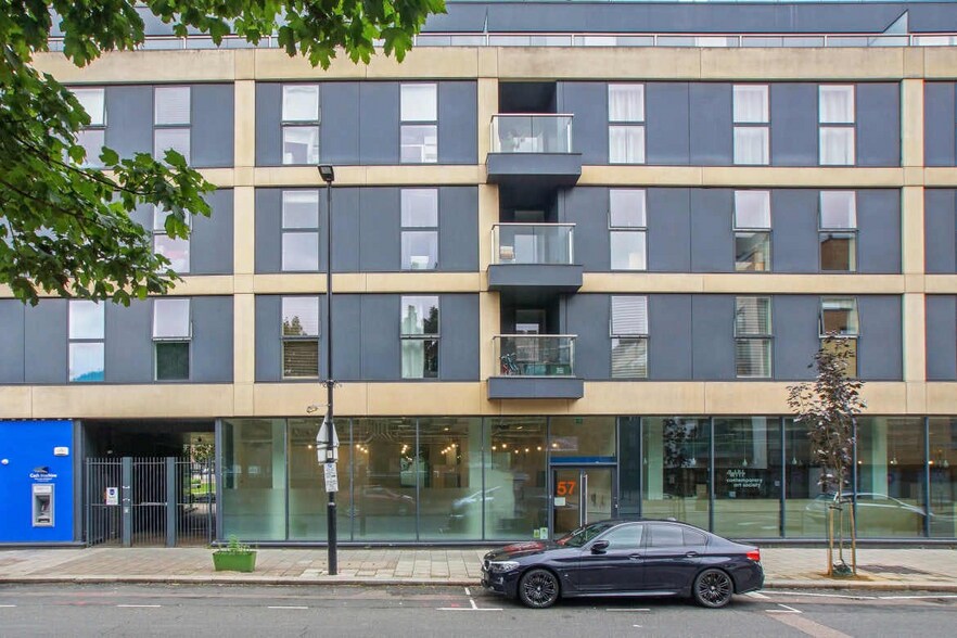 57 Central St, Londres à vendre - Photo de l’immeuble – Image 3 sur 8