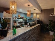 Interior local