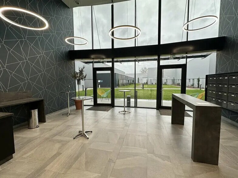 Bureau dans Bischheim à louer - Hall d’entrée – Image 2 sur 6