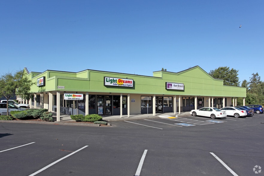 24823 Pacific Hwy S, Kent, WA à louer - Photo principale – Image 1 sur 3