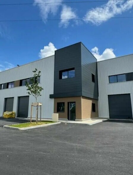 84 Avenue De La Poterie, La Tour-de-Salvagny à vendre - Photo de l’immeuble – Image 1 sur 11