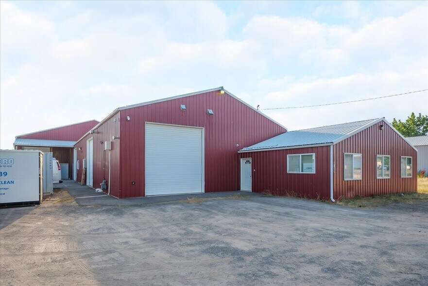 2032 S Garfield Rd, Airway Heights, WA à vendre - Photo de l’immeuble – Image 2 sur 12