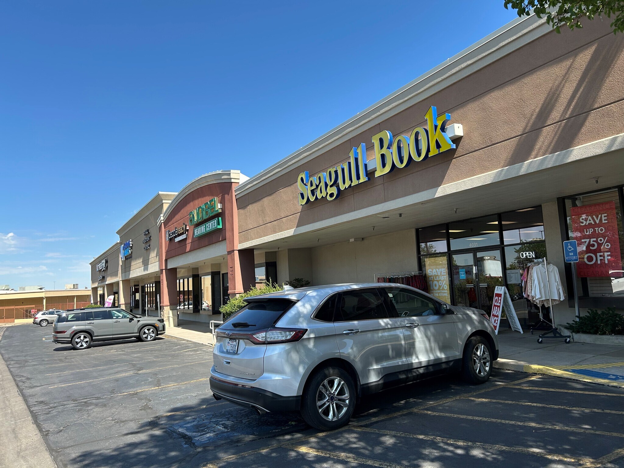 4031-4041 Riverdale Rd, Riverdale, UT à louer Photo principale– Image 1 sur 11