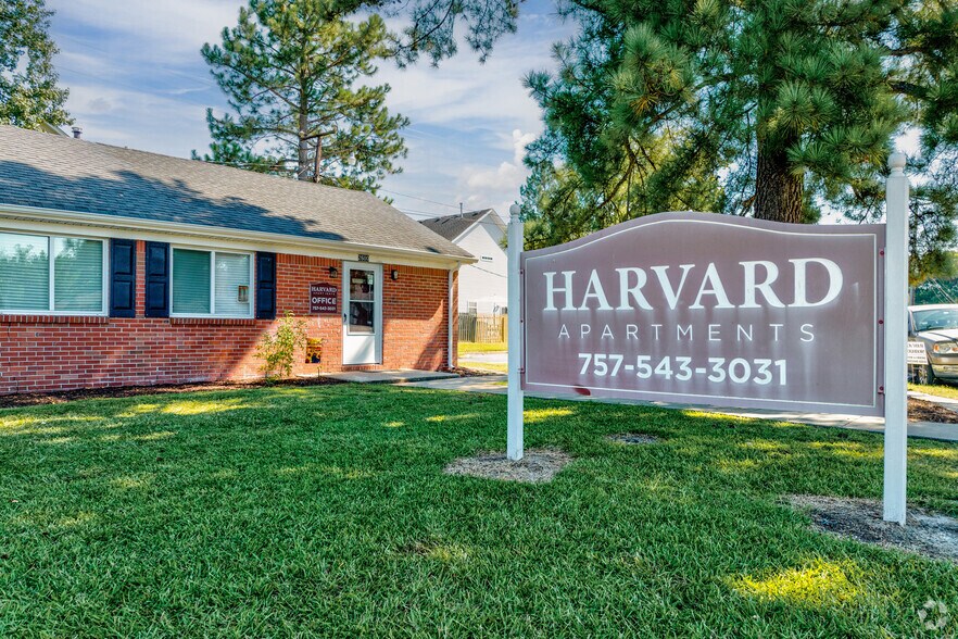 2600 Harvard Dr, Chesapeake, VA à vendre - Photo de l’immeuble – Image 2 sur 15