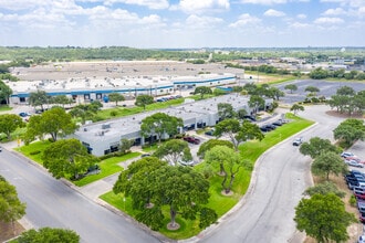 7042 Alamo Downs Pky, San Antonio, TX - VUE AÉRIENNE  vue de carte