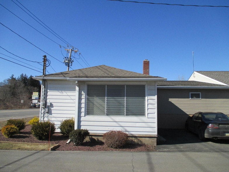 317 N Hunter Hwy, Drums, PA à louer - Photo de l’immeuble – Image 3 sur 3
