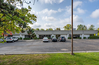 6145 Scherers Pl, Dublin, OH à louer Photo de l’immeuble– Image 1 sur 17