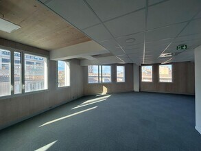 10 Place Bougainville, Marseille à louer Photo intérieure– Image 1 sur 5