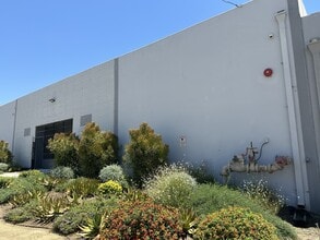 700-710 Jessie St, San Fernando, CA à louer Photo intérieure– Image 2 sur 6