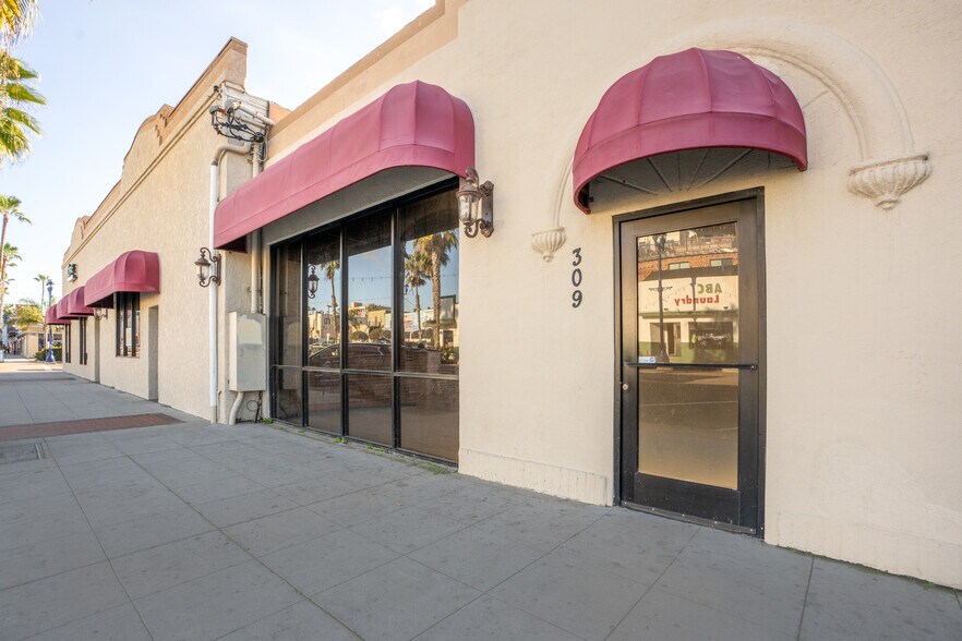 309-311 N Tremont St, Oceanside, CA à louer - Photo de l’immeuble – Image 3 sur 8