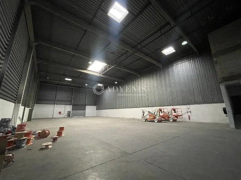 Industriel/Logistique dans Aulnay-sous-Bois à louer - Photo intérieure – Image 2 sur 9