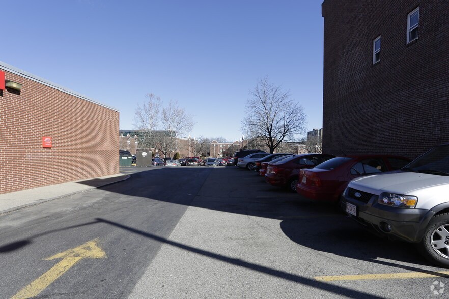 463 Merrimack St, Lowell, MA à louer - Photo de l’immeuble – Image 3 sur 6