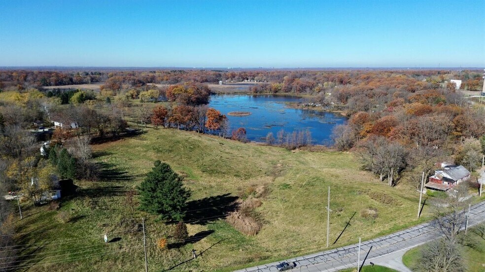 636 N Calumet Ave, Valparaiso, IN à vendre - Aérien – Image 2 sur 6