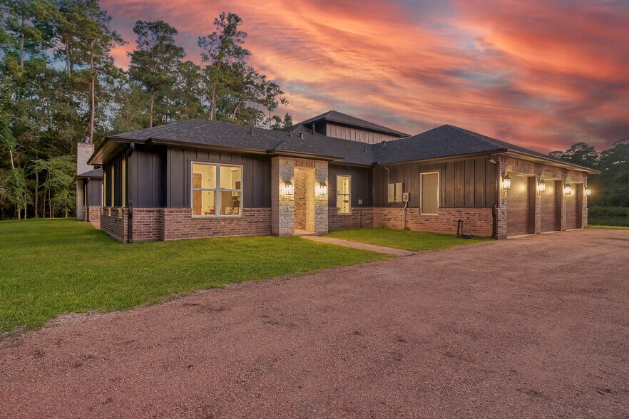 15937 Stagecoach Rd, Stagecoach, TX à vendre - Photo de l’immeuble – Image 3 sur 61