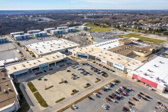 1111 E Army Post Rd, Des Moines, IA - Vue aérienne  vue de carte - Image1
