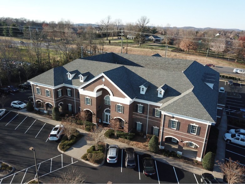 100 Country Club Dr, Hendersonville, TN à vendre - Aérien – Image 2 sur 11