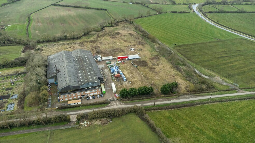 Canal Ln, Melton Mowbray à vendre - Photo de l’immeuble – Image 2 sur 12