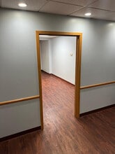 411 W Lake Lansing Rd, East Lansing, MI à louer Photo intérieure– Image 2 sur 13