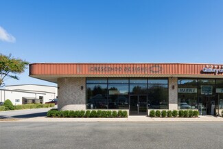 Plus de détails pour 641 County Road 39A, Southampton, NY - Bureau/Local commercial à louer