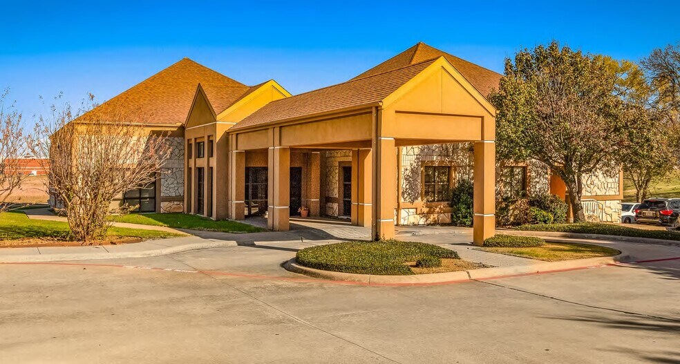 3401 N Calais Dr, Sherman, TX à louer - Photo de l’immeuble – Image 2 sur 12