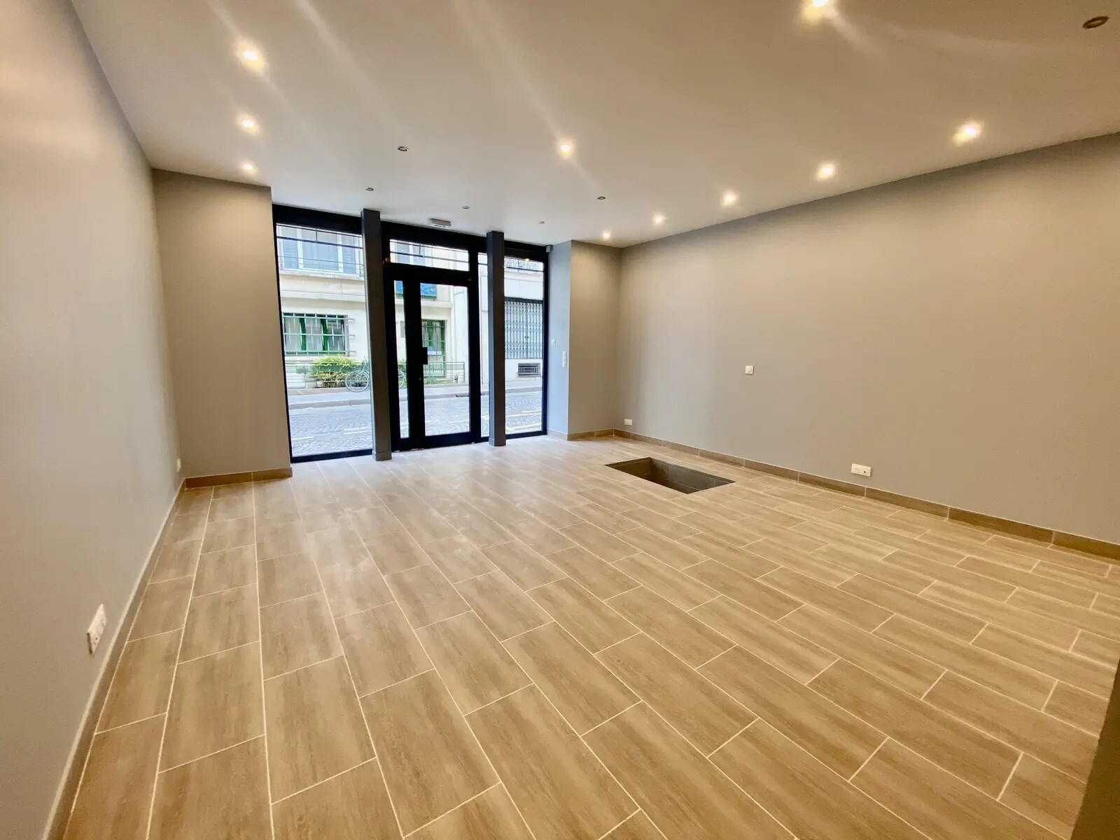 35 Rue Marie-Éléonore De Bellefond, Paris à vendre Photo intérieure– Image 1 sur 1