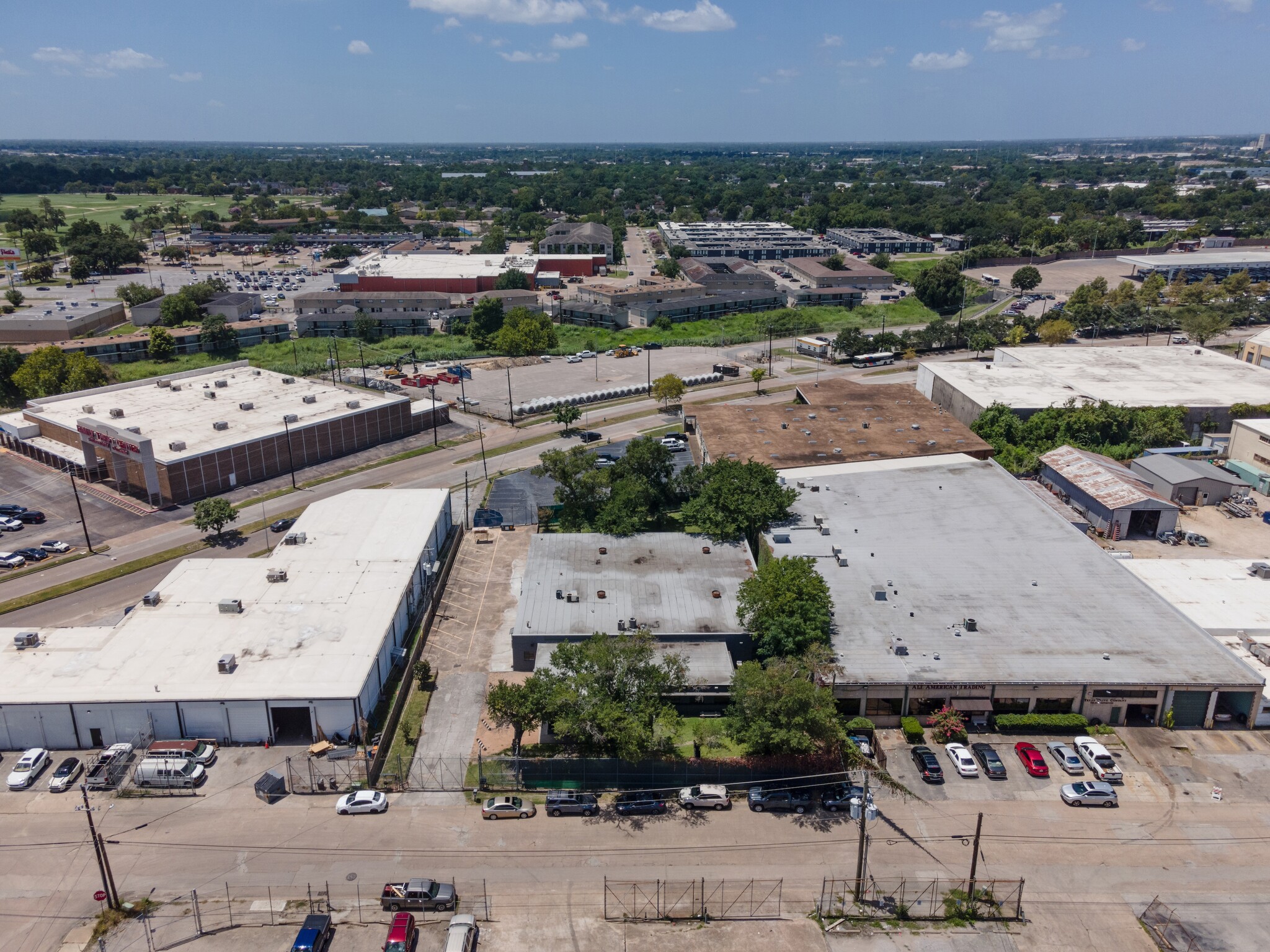 6626 Supply Row, Houston, TX à louer Photo de l’immeuble– Image 1 sur 7