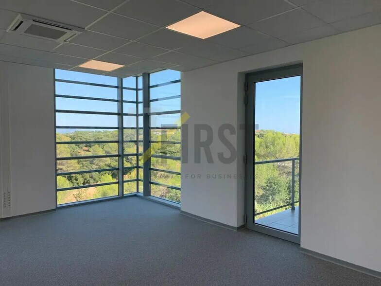 Bureau dans BIOT à louer - Photo intérieure – Image 3 sur 9