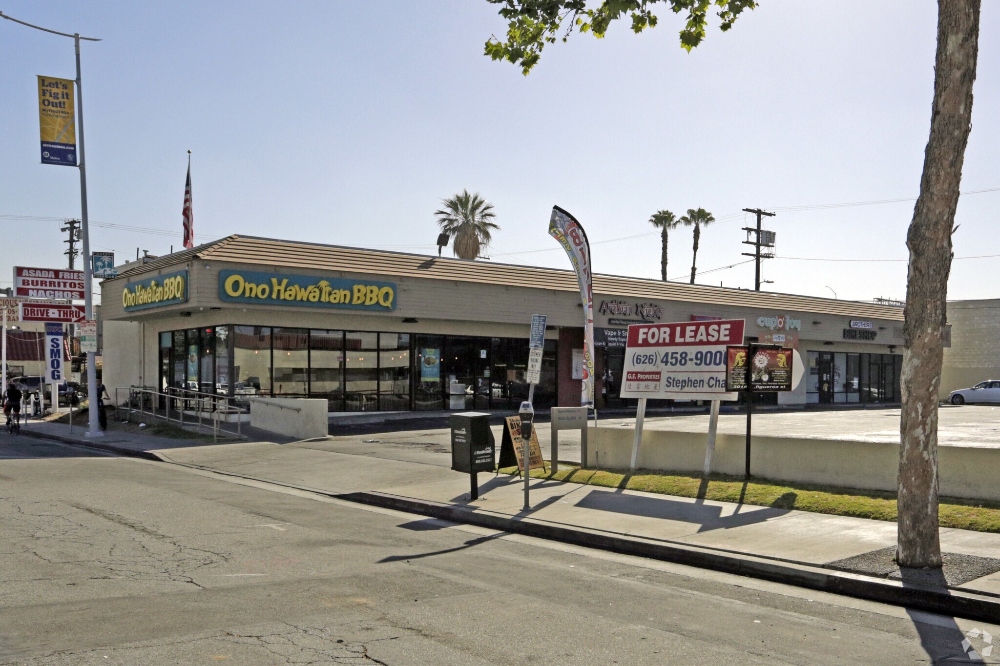 3010-3026 S Figueroa St, Los Angeles, CA à louer Photo de l’immeuble– Image 1 sur 9