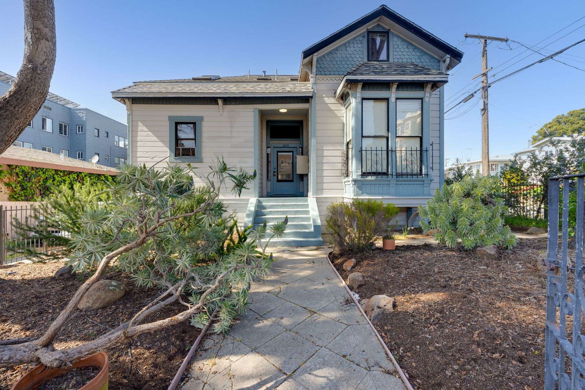 1847-1849 6th Ave, Oakland, CA à vendre Photo principale– Image 1 sur 20