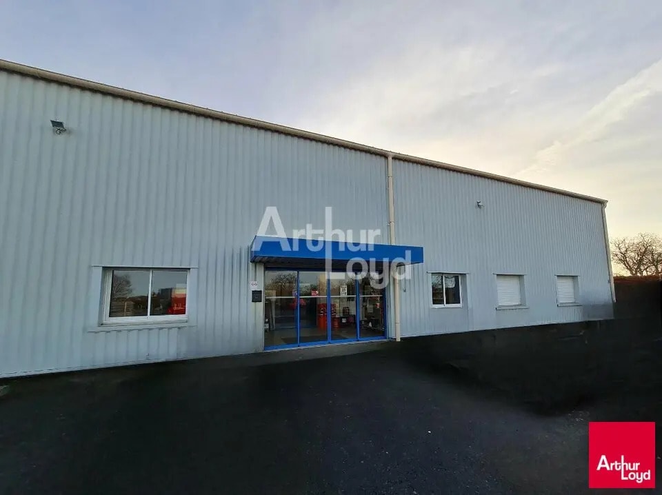 Local d’activités dans Châteauroux à louer Photo de l’immeuble– Image 1 sur 2