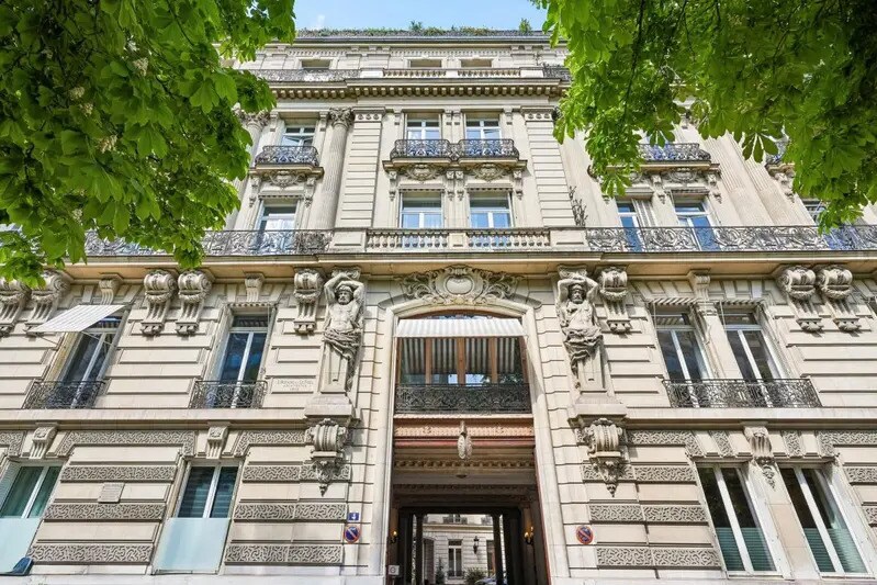 4 Avenue Hoche, Paris à louer - Photo de l’immeuble – Image 1 sur 15