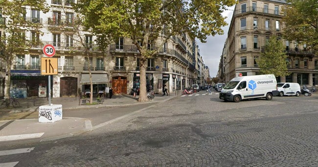 Plus de détails pour 47 Rue Saint-Ferdinand, Paris - Local commercial à louer
