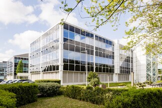 Plus de détails pour 3 Longwalk Rd, Uxbridge - Bureau à louer