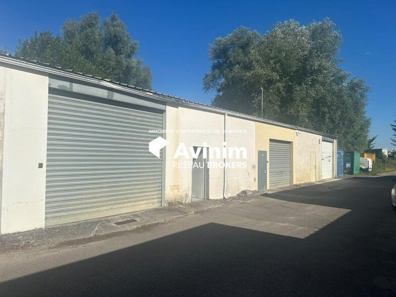 Industriel/Logistique dans Aulnay-sur-Mauldre à vendre - Photo de l’immeuble – Image 2 sur 4