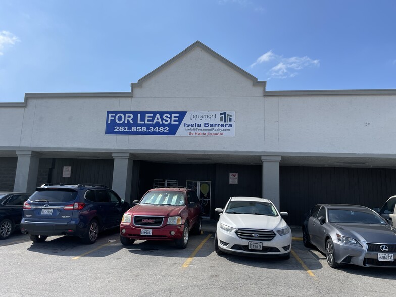3719-3823 Blanco Rd, San Antonio, TX à louer - Photo de l’immeuble – Image 3 sur 5